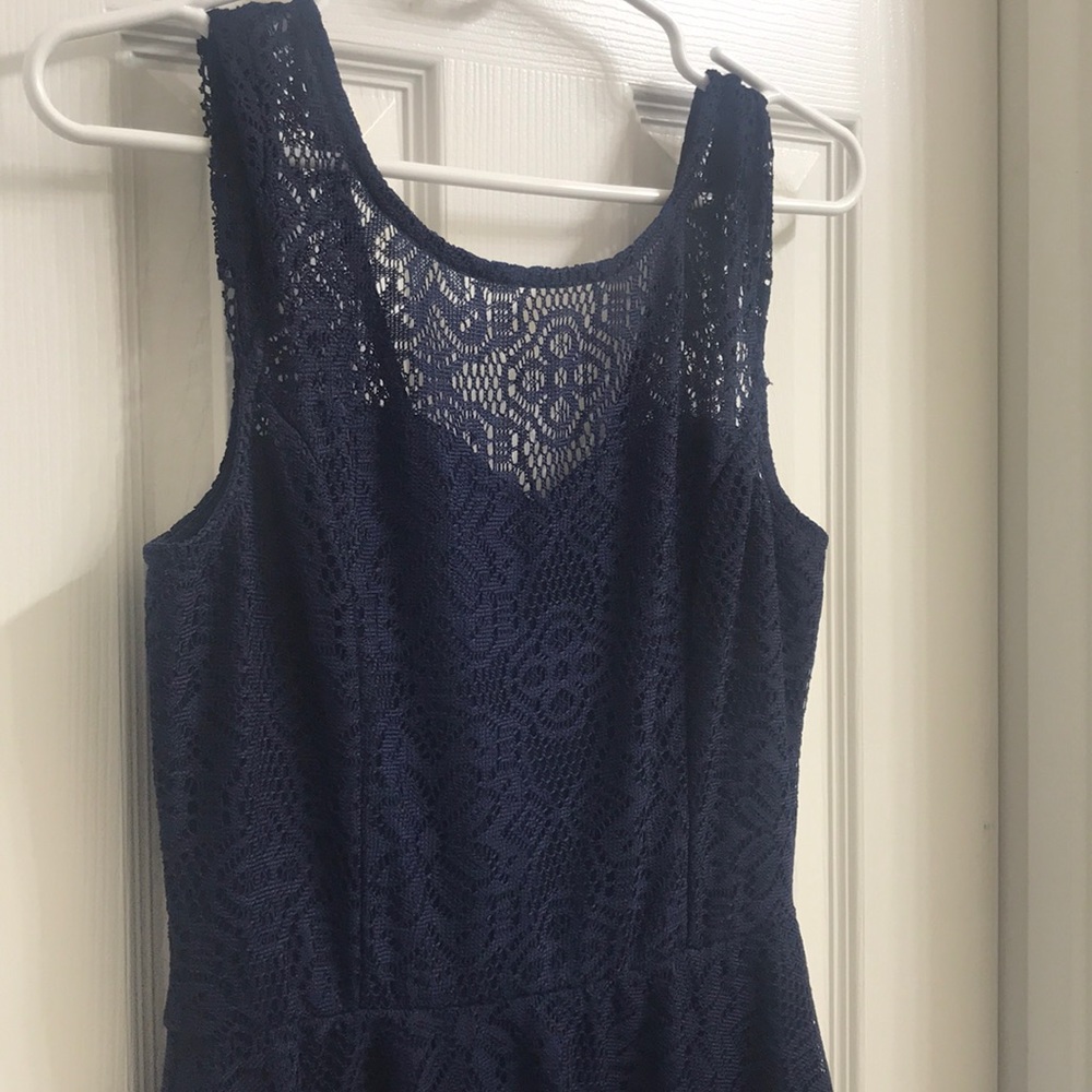 Dress - Picture 2 of 4